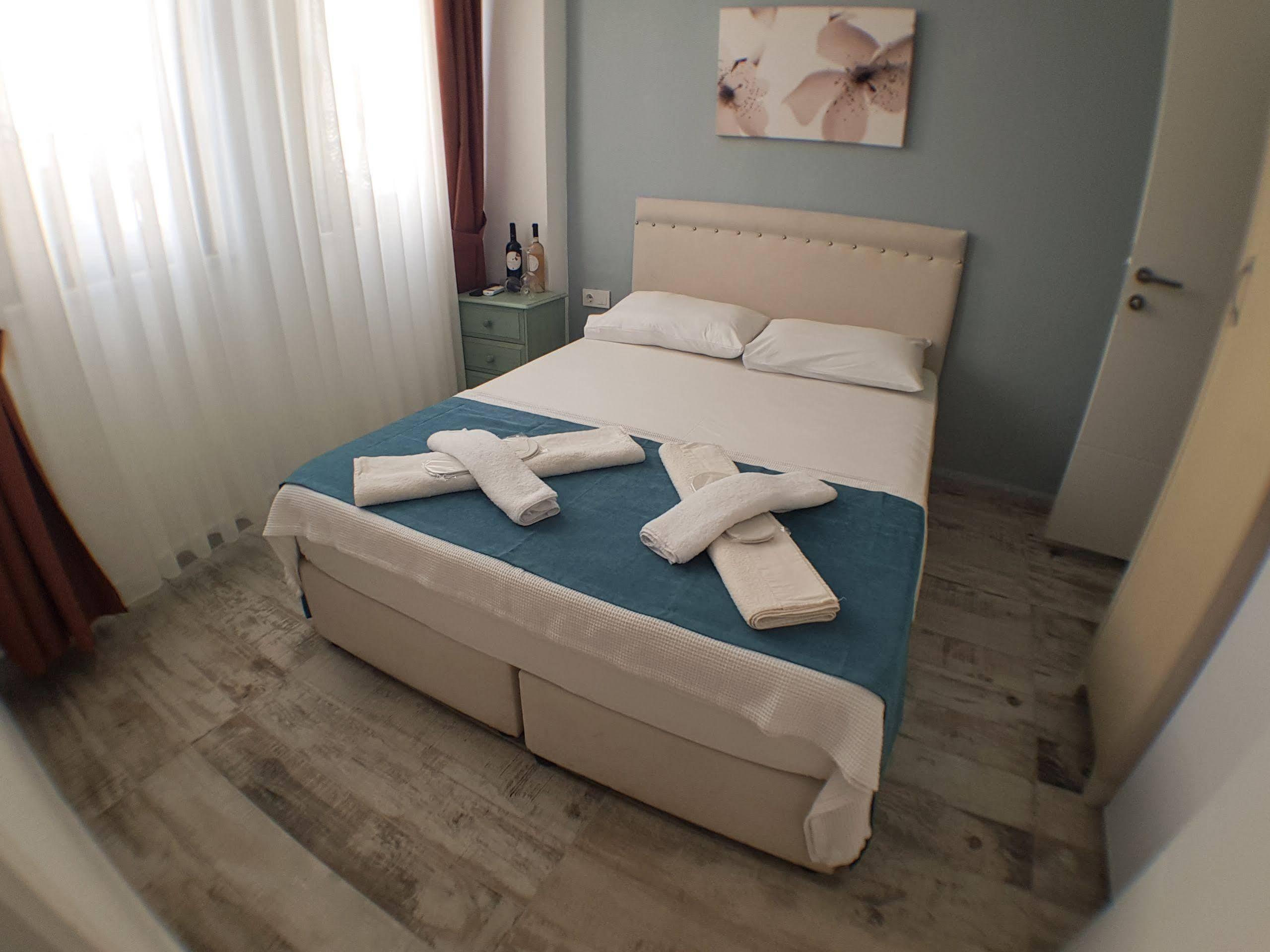 Tenes Otel Bozcaada Esterno foto